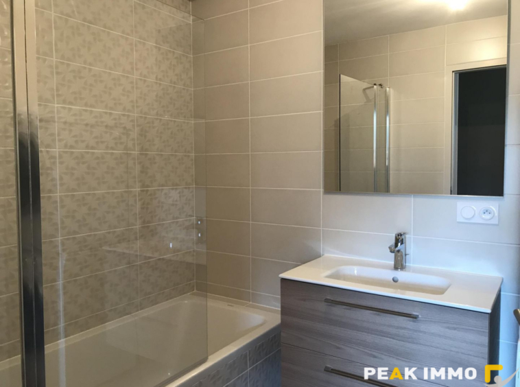 Location appartement 4 pièces - T3 Ville en sallaz