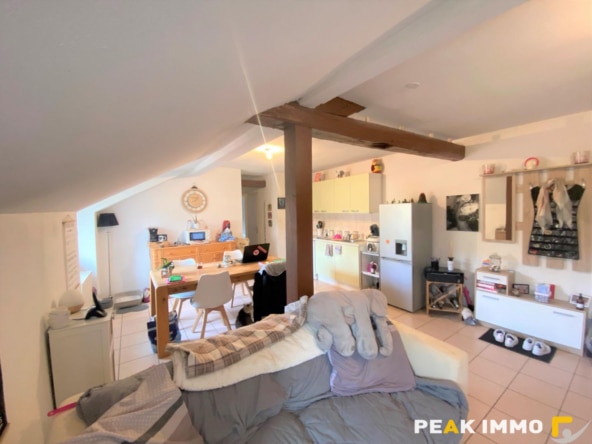 Location appartement 2 pièces - T2 Saint cergues