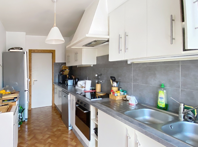 F4 triple balcon + chambre indépendante - 99m2 -Sallanches