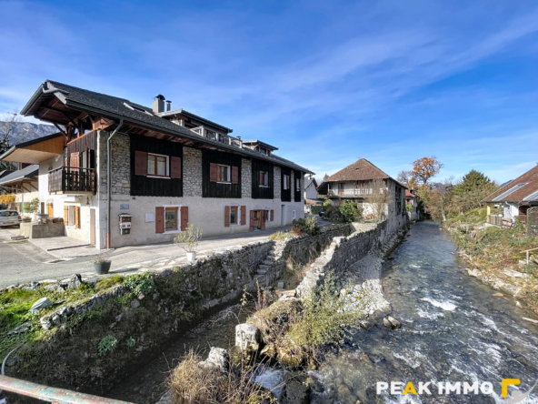 Appartement 5 pièces 130 m2 - DOUSSARD