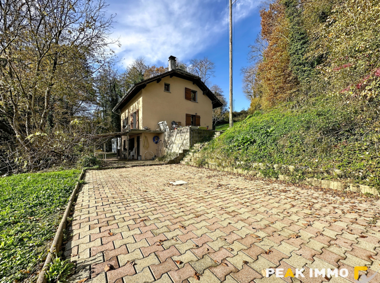 Maison 7 pièces - 160 m2 - Bloye