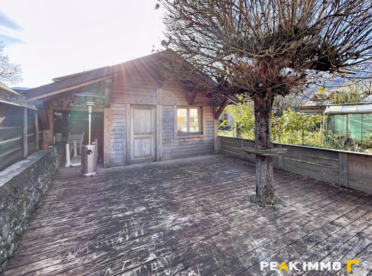 Appartement 5 pièces 130 m2 - DOUSSARD