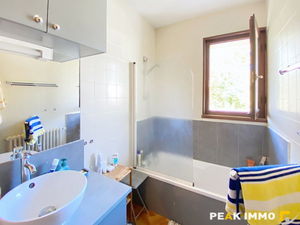 F4 triple balcon + chambre indépendante - 99m2 -Sallanches