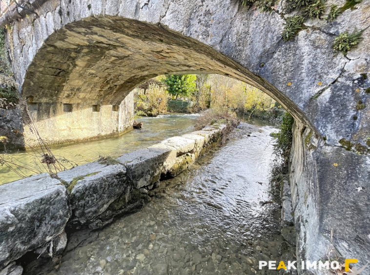 Appartement 5 pièces 130 m2 - DOUSSARD