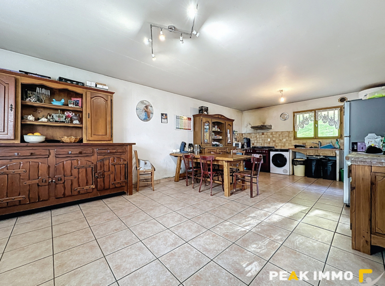 Maison 7 pièces - 160 m2 - Bloye