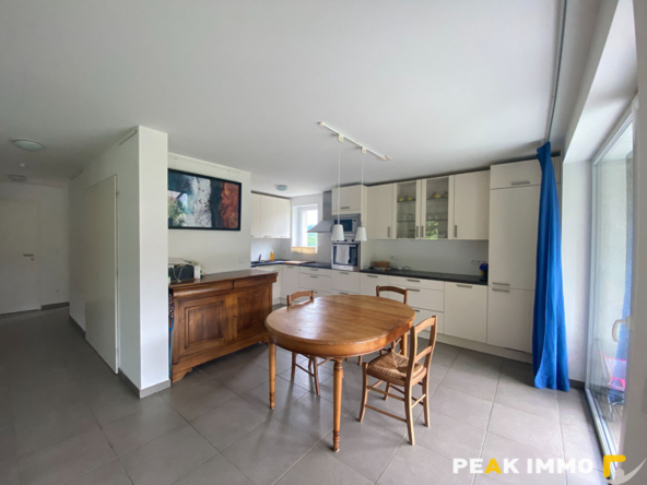 Appartement Saint Sixt 3 pièce(s) 66.76 m2