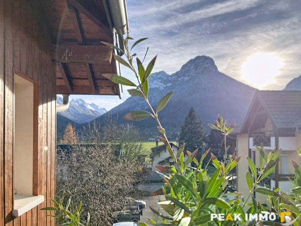 Coquet T3 en duplex - 66 m2 - DOUSSARD Centre