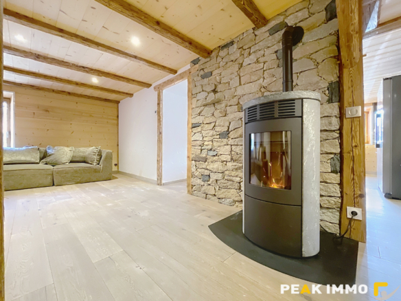 Appartement 5 pièces 130 m2 - DOUSSARD