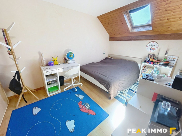 Appartement T3 meublé - 97,23 m2 -  74210 DOUSSARD