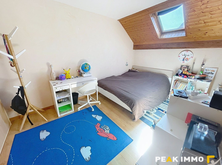 Appartement T3 meublé - 97,23 m2 -  74210 DOUSSARD