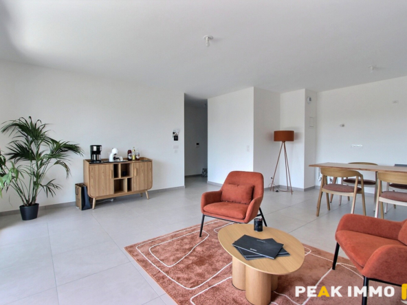 Appartement 4 pièces - 83.90 m2 - Annecy-le-vieux