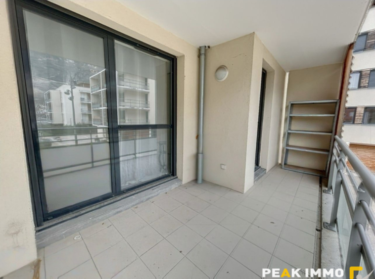 ETREMBIERE - Charmant T2 à louer à Étrambières   À 5 minutes