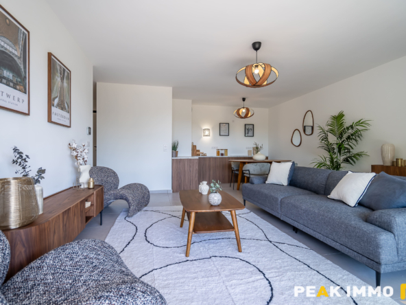 Appartement 4 pièces - 83.90 m2 - Annecy-le-vieux