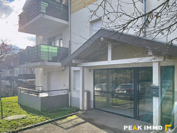 A VENDRE EN EXCUSIVITE NANGY  Appartement F2 meublé avec bal