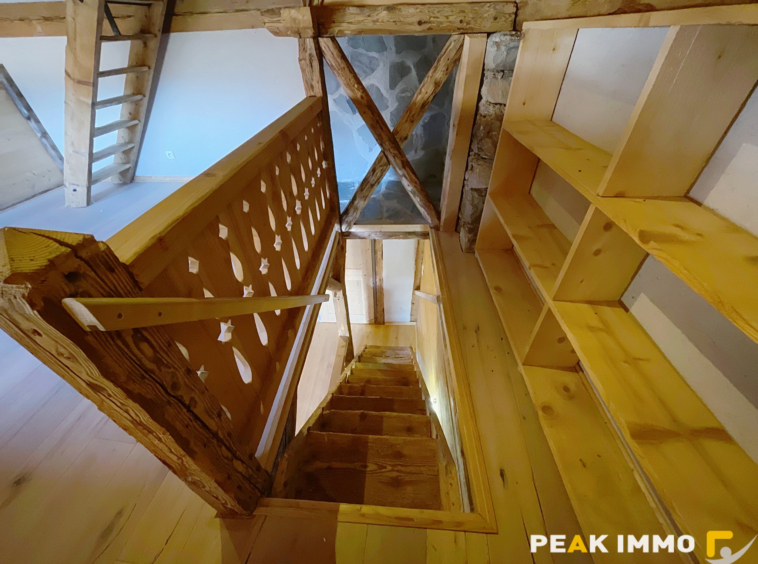 Appartement 5 pièces 130 m2 - DOUSSARD