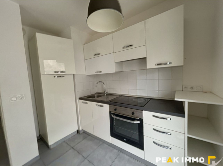 ETREMBIERE - Charmant T2 à louer à Étrambières   À 5 minutes