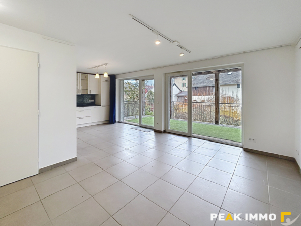 Appartement Saint Sixt 3 pièce(s) 66.76 m2