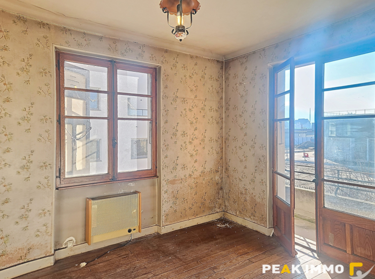 ANNECY CENTRE-T2 à RENOVER -EXCLUSIVITE-CAVE ET GRENIER