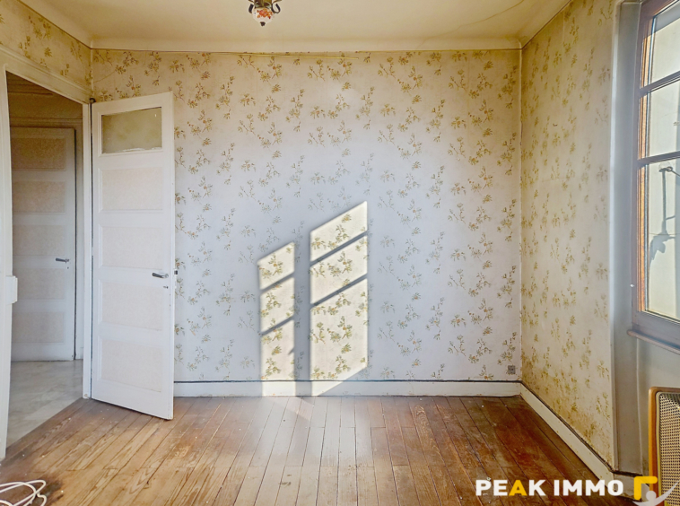 ANNECY CENTRE-T2 à RENOVER -EXCLUSIVITE-CAVE ET GRENIER