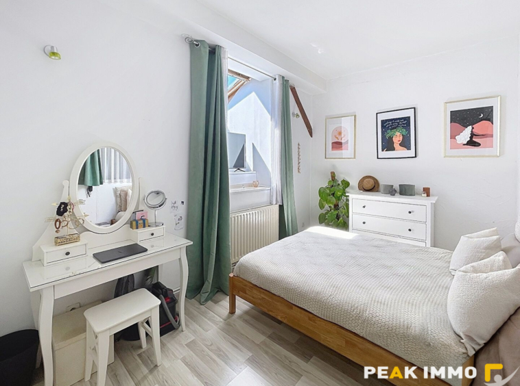 Appartement T3 meublé - 97,23 m2 -  74210 DOUSSARD