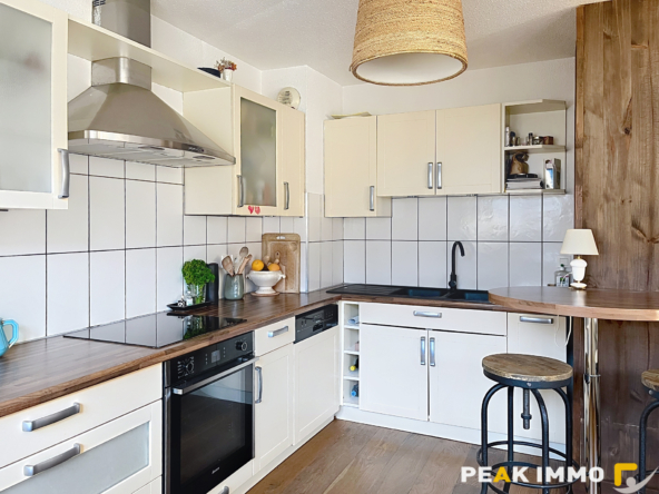 Coquet T3 en duplex - 66 m2 - DOUSSARD Centre