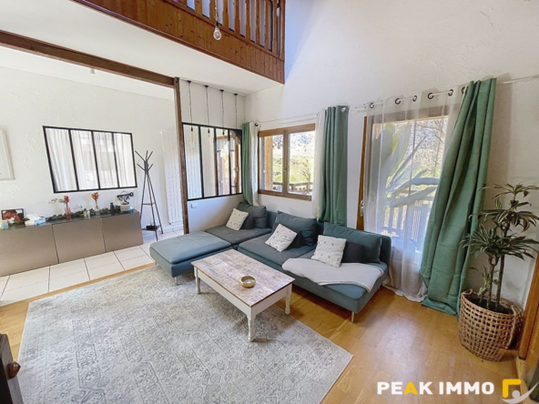 Appartement T3 meublé - 97,23 m2 -  74210 DOUSSARD