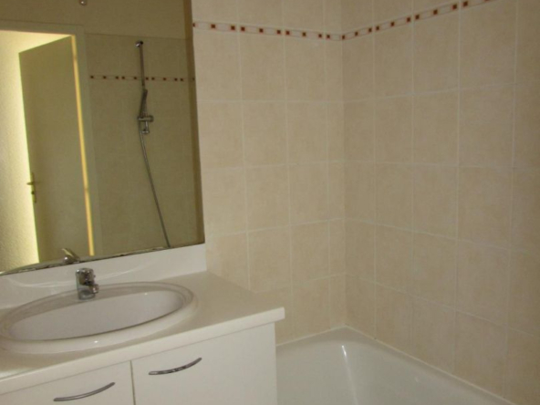 NANGY   Appartement T2 à louer, proche CHAL et autoroute Gen