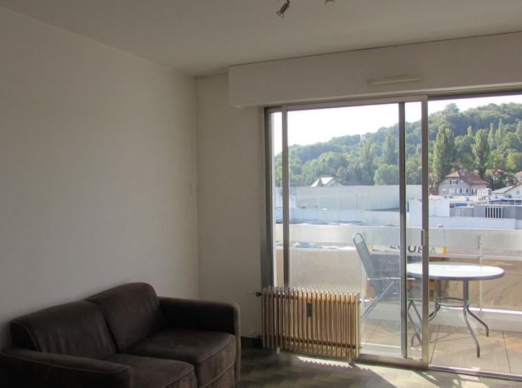 ANNEMASSE   Appartement T2 meublé à louer, proche centre com