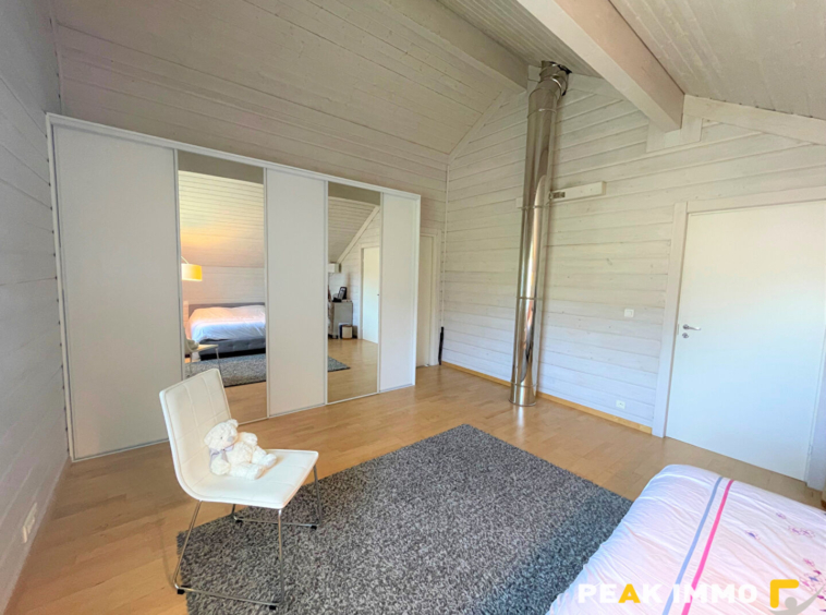 SAINT-JEAN-DE-THOLOME   À louer, maison individuelle meublée