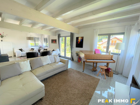 SAINT-JEAN-DE-THOLOME   À louer, maison individuelle meublée