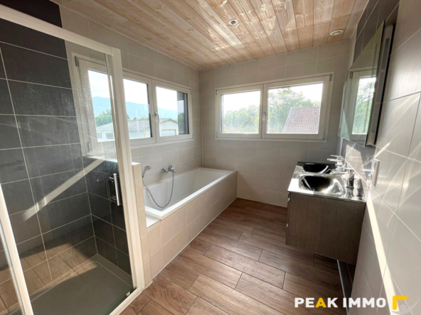 NANGY   Appartement T3 triplex à louer dans la zone de Nangy