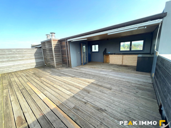 NANGY   Appartement T3 triplex à louer dans la zone de Nangy