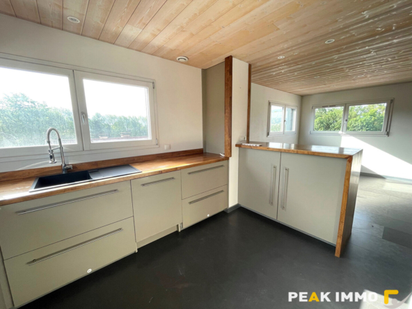 NANGY   Appartement T3 triplex à louer dans la zone de Nangy