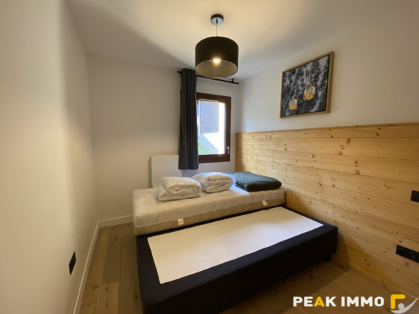 COMBLOUX SECTEUR LE CRY  T3 + CABINE