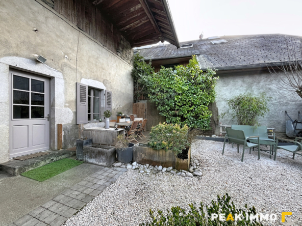 Maison de village 110 m2 DOUSSARD