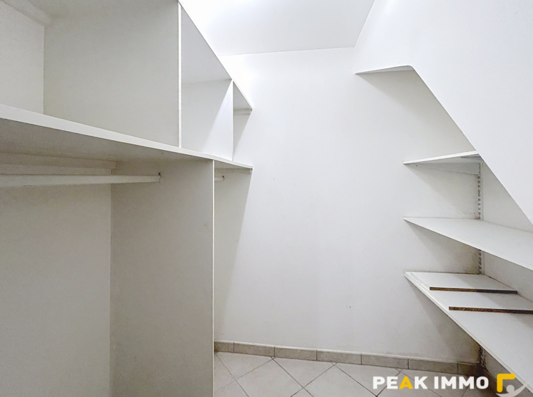 SAINT-JEOIRE   T3 en rez-de-chaussée avec terrasse et statio