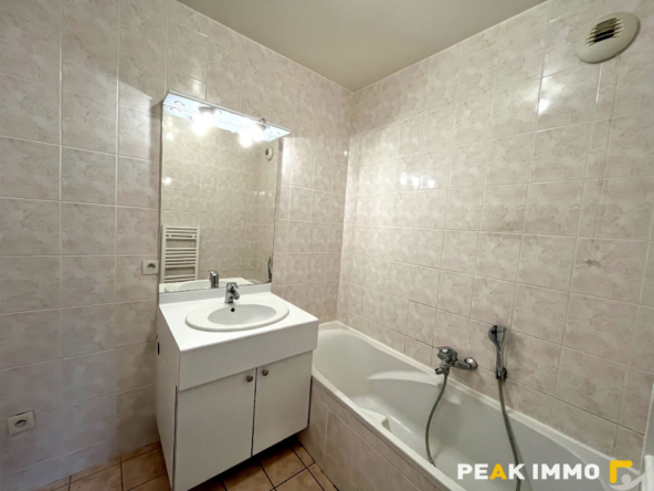 Appartement F2 avec garage - 56.17 m2 - Magland