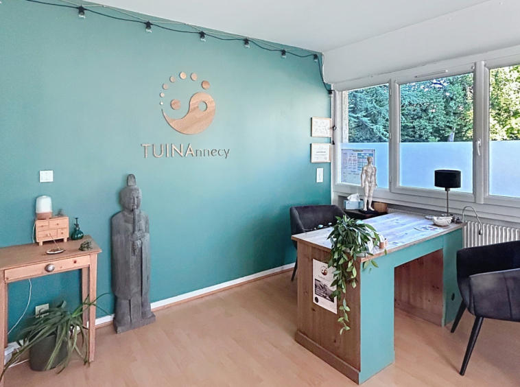 LOCAL PROFESSIONNEL - 2 pièces - 56.08 m2 - ANNECY-LE-VIEUX