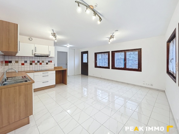 SAINT-JEOIRE   T3 en rez-de-chaussée avec terrasse et statio