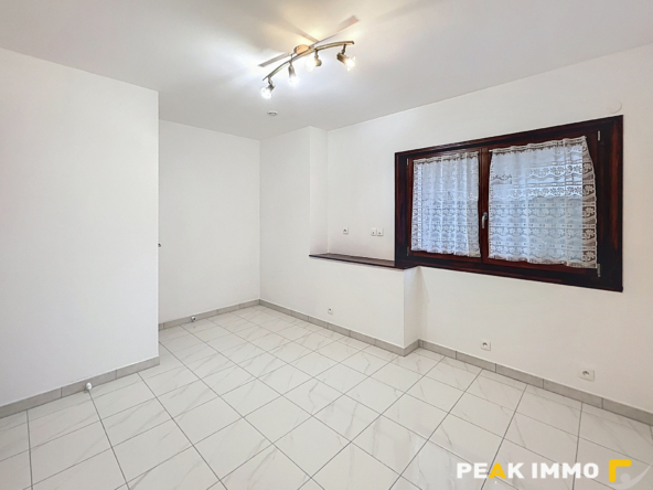 SAINT-JEOIRE   T3 en rez-de-chaussée avec terrasse et statio