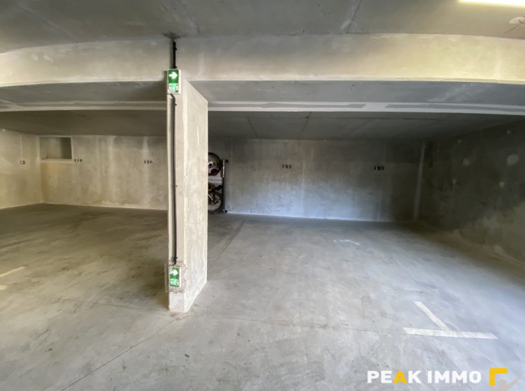 COMBLOUX SECTEUR LE CRY  T3 + CABINE