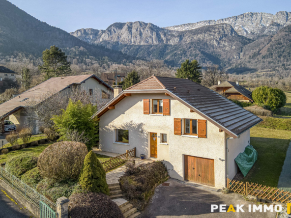 Maison - 125 m2 - DOUSSARD