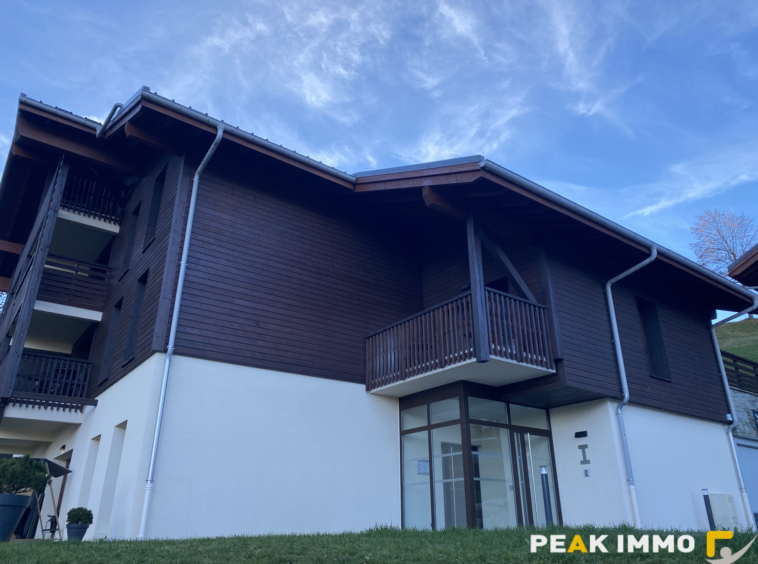 COMBLOUX SECTEUR LE CRY  T3 + CABINE