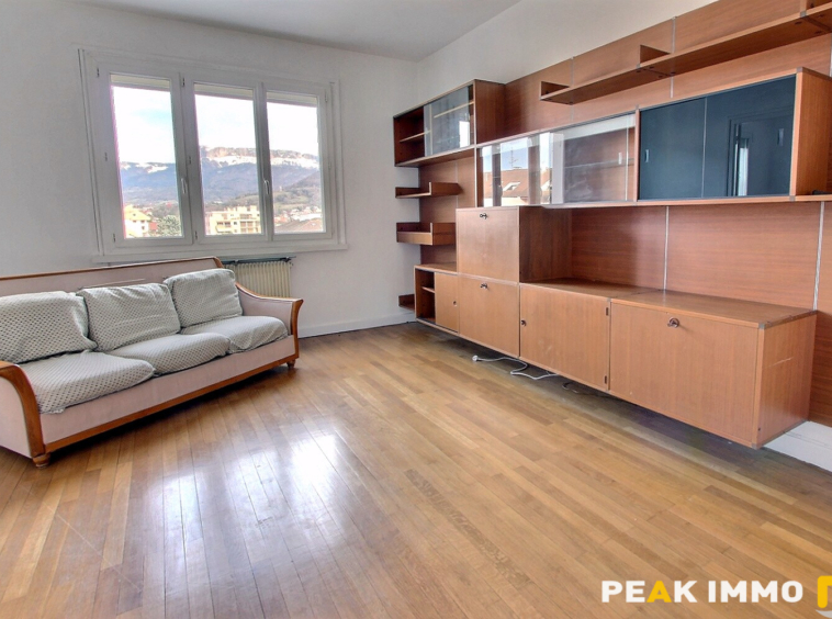 Appartement T4 - 90m2 - Annecy - place de parking