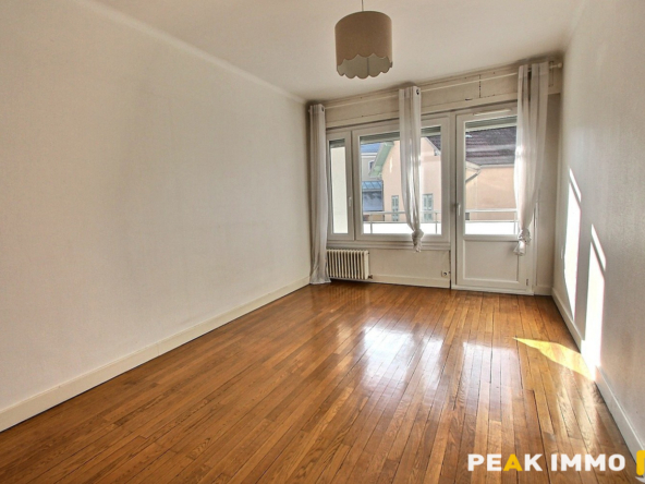 Appartement - 3 pièces - 72 m2 - Annecy