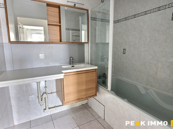 Appartement - 3 pièces - 63.33 m2 - Annecy