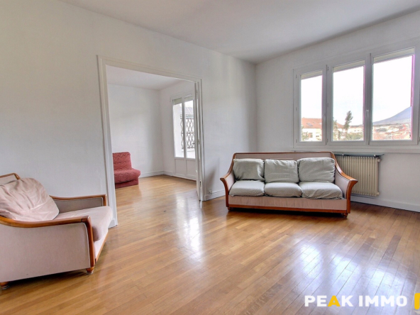 Appartement T4 - 90m2 - Annecy - place de parking