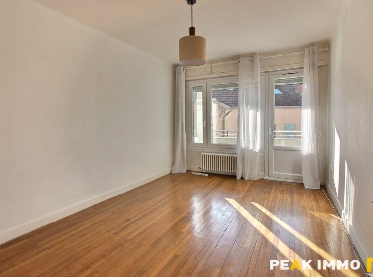 Appartement - 3 pièces - 72 m2 - Annecy