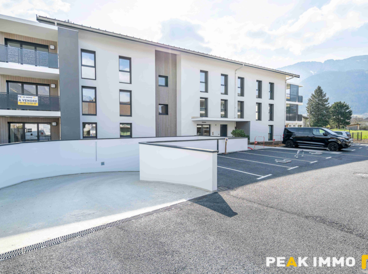 Appartement T3 - 67.66 m2 -  DOUSSARD centre