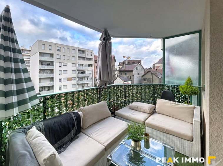 ANNEMASSE   T3 meublé avec balcon et garage double en centre